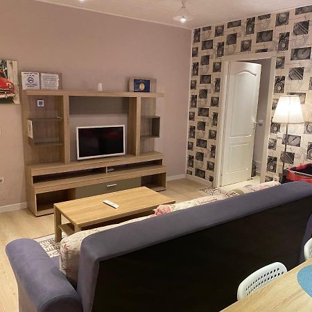 Igi Red Flat With Free Private Parking Apartamento Cluj-Napoca Exterior foto