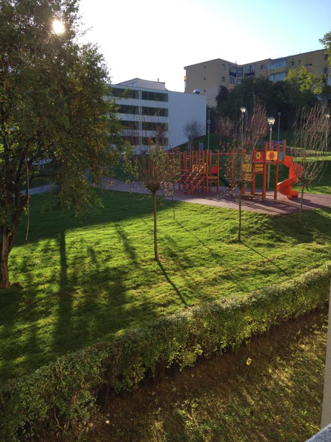Igi Red Flat With Free Private Parking Apartamento Cluj-Napoca Exterior foto
