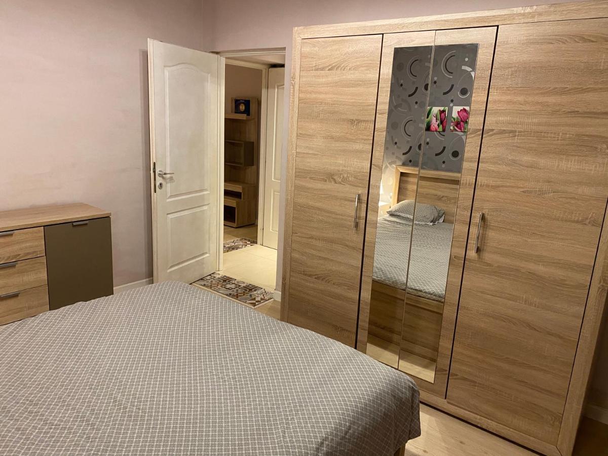 Igi Red Flat With Free Private Parking Apartamento Cluj-Napoca Exterior foto