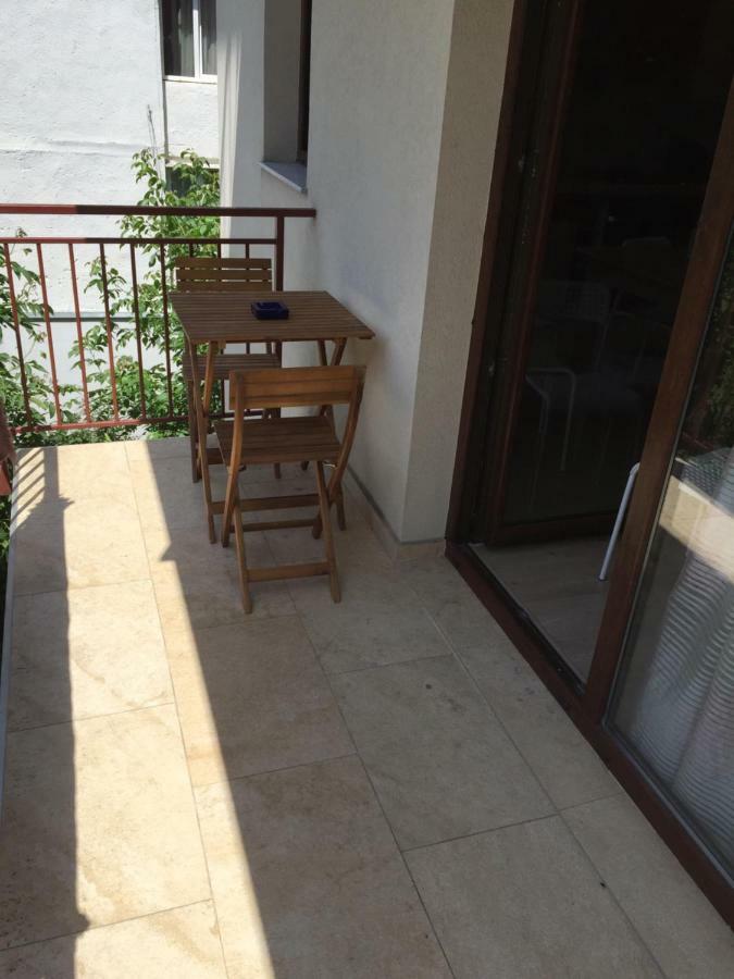 Igi Red Flat With Free Private Parking Apartamento Cluj-Napoca Exterior foto